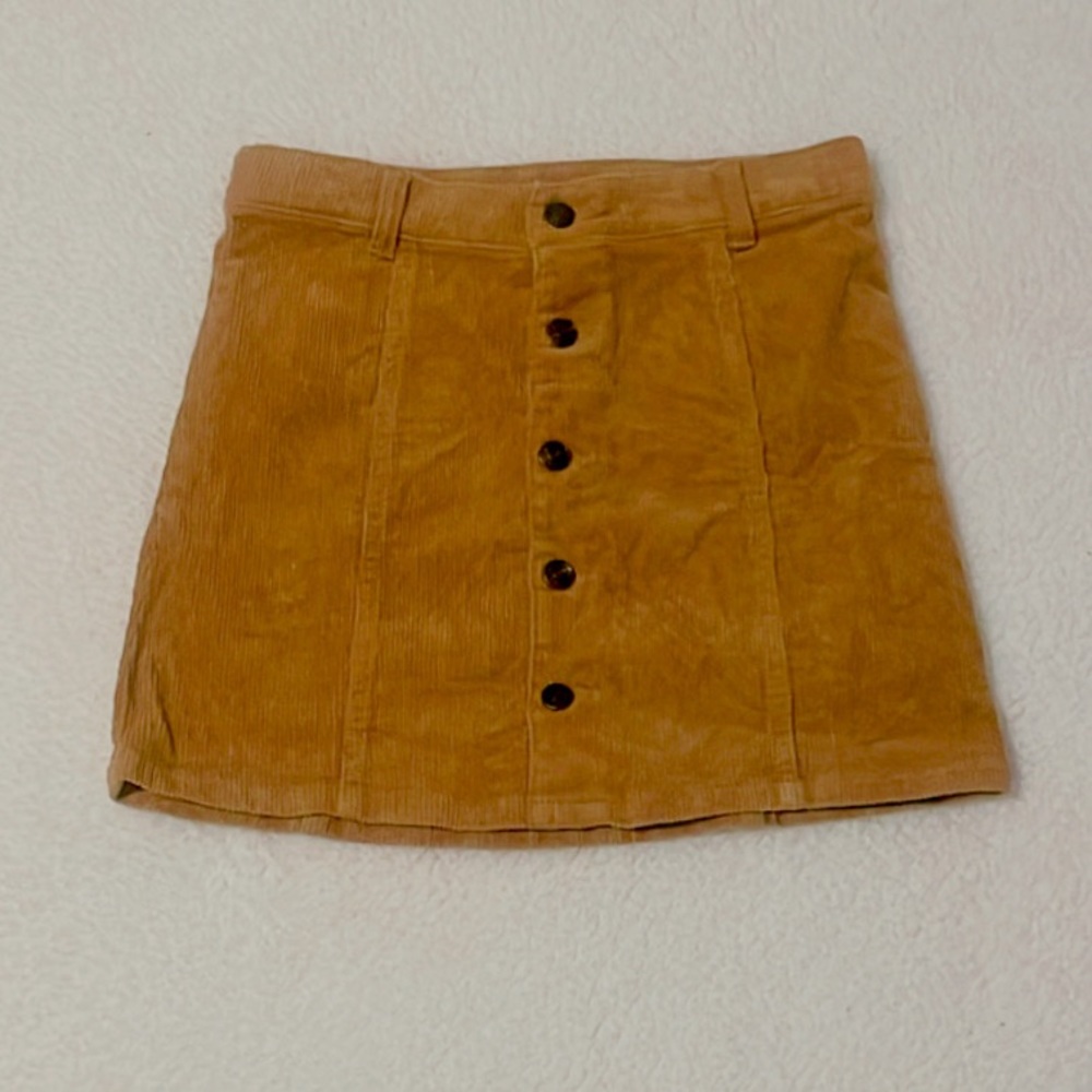 Girls Crazy 8 brown camel colored skirt